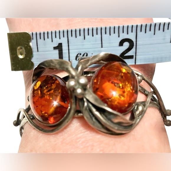Vintage Genuine Baltic Amber and Sterling Silver Cuff Bracelet - Picture 8 of 14
